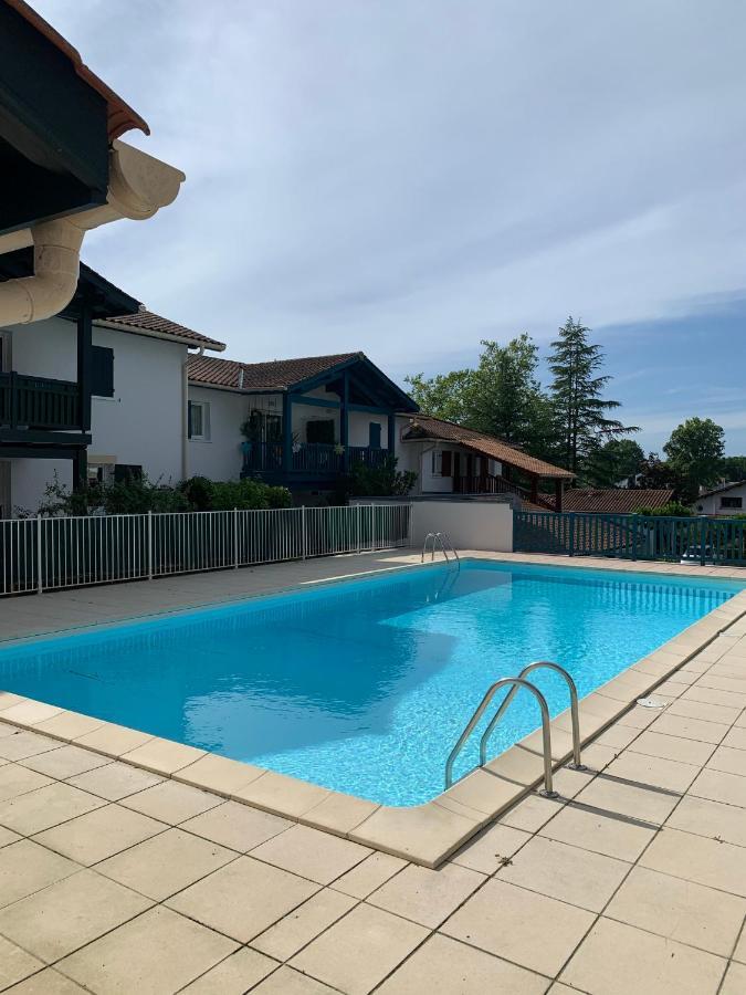 Appartement Equipe Tout Confort Cambo-les-Bains Εξωτερικό φωτογραφία